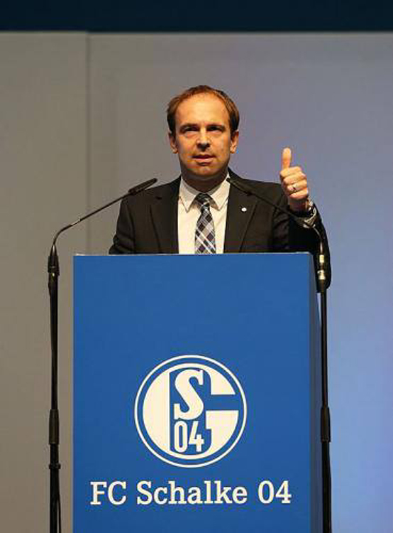 Aleander Jobst auf der Schalker Mitgliederversammlung 2013